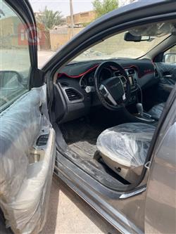 كرايسلر 200